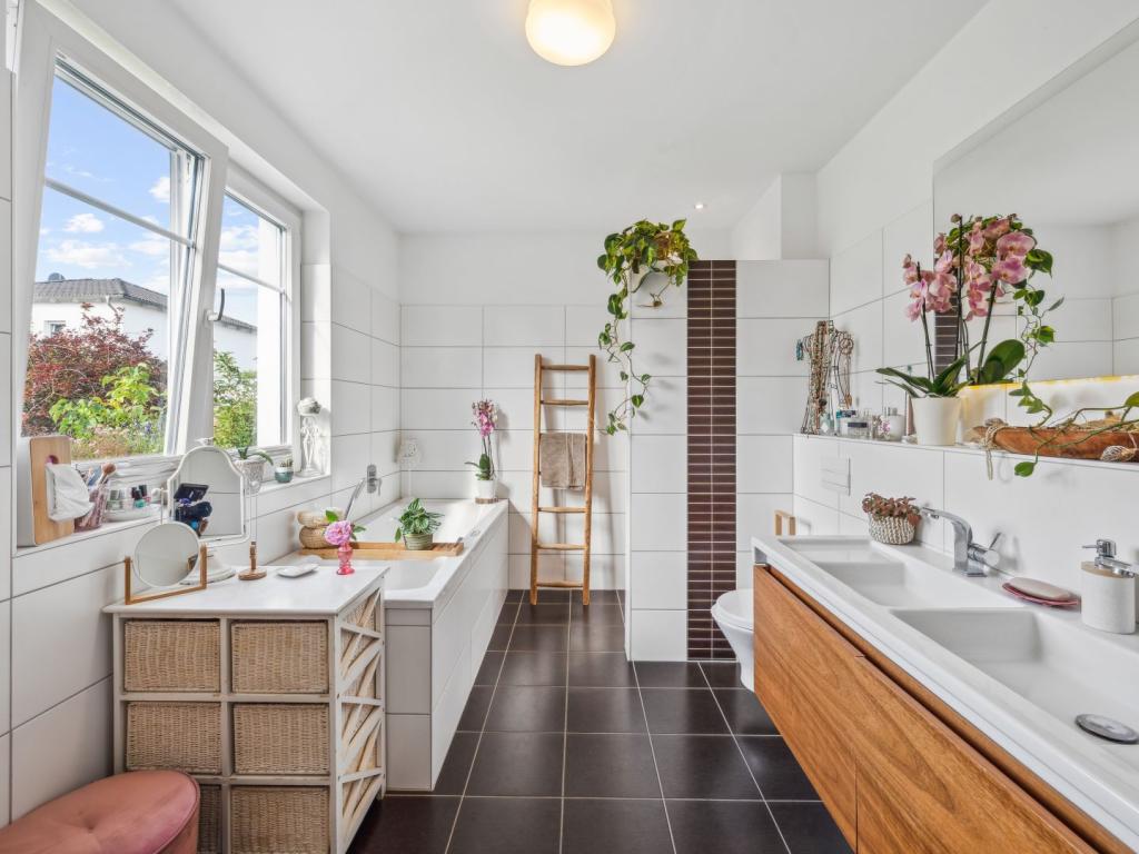 Badezimmer EG