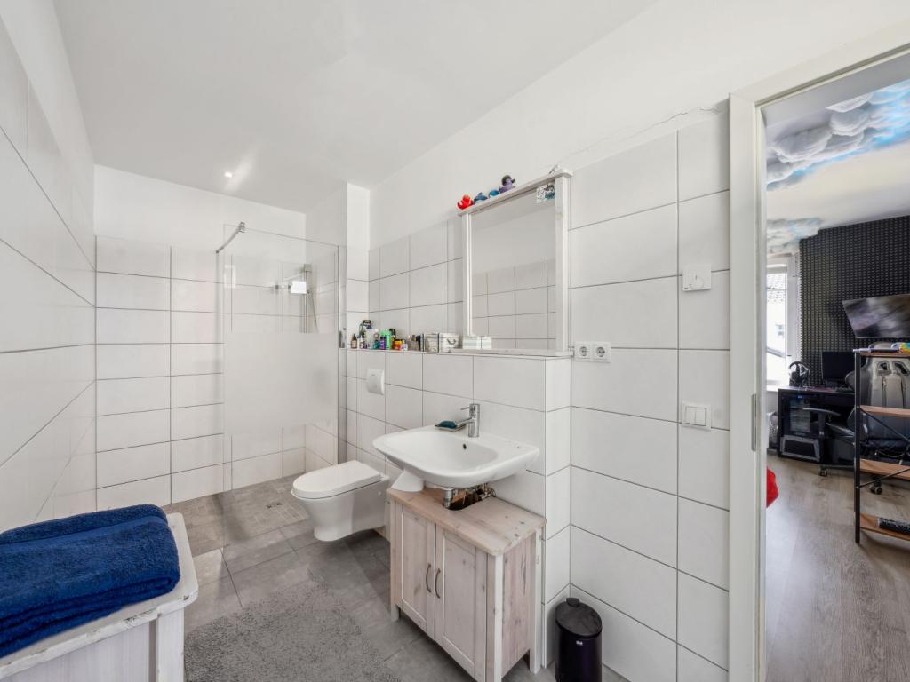 Badezimmer I OG