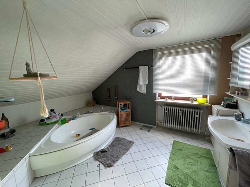 132284_Schlafzimmer_und_Bad_2.jpg
