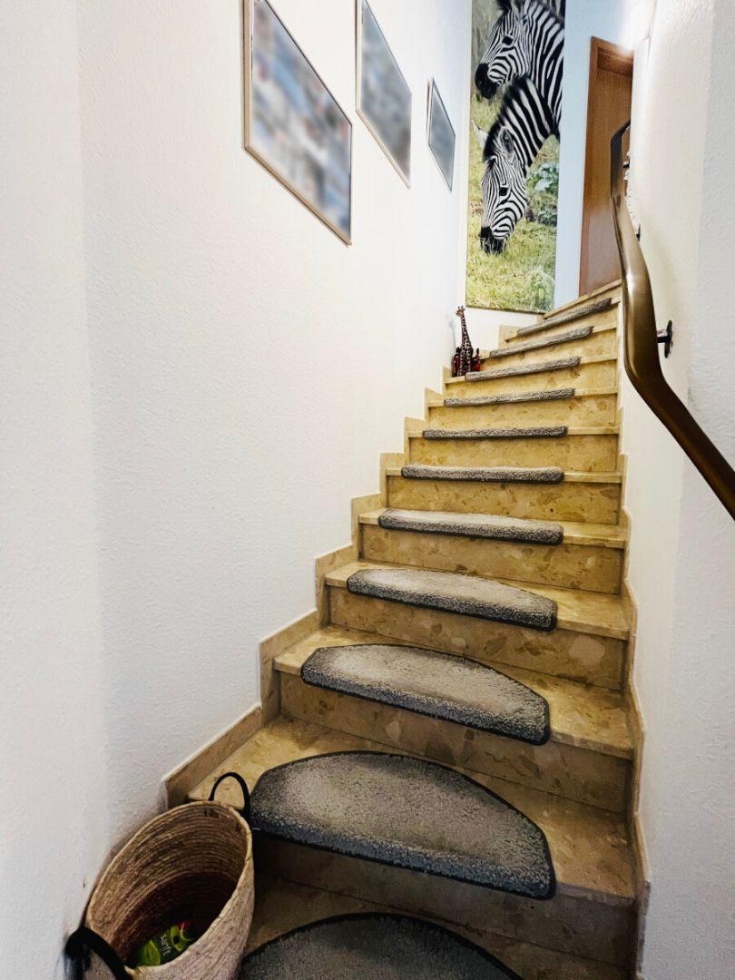 Treppe ins Dachgeschoss