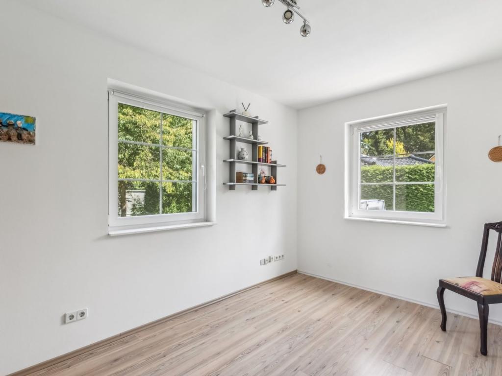 Arbeitszimmer im EG