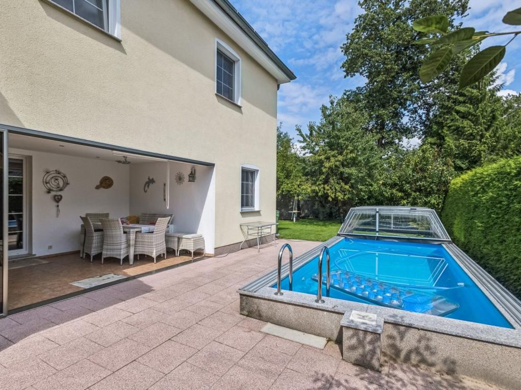 Poolansicht