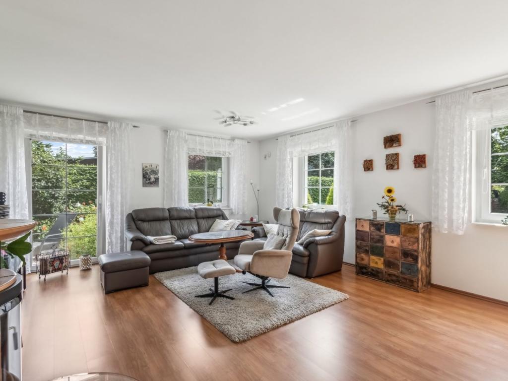 Wohnzimmer im EG