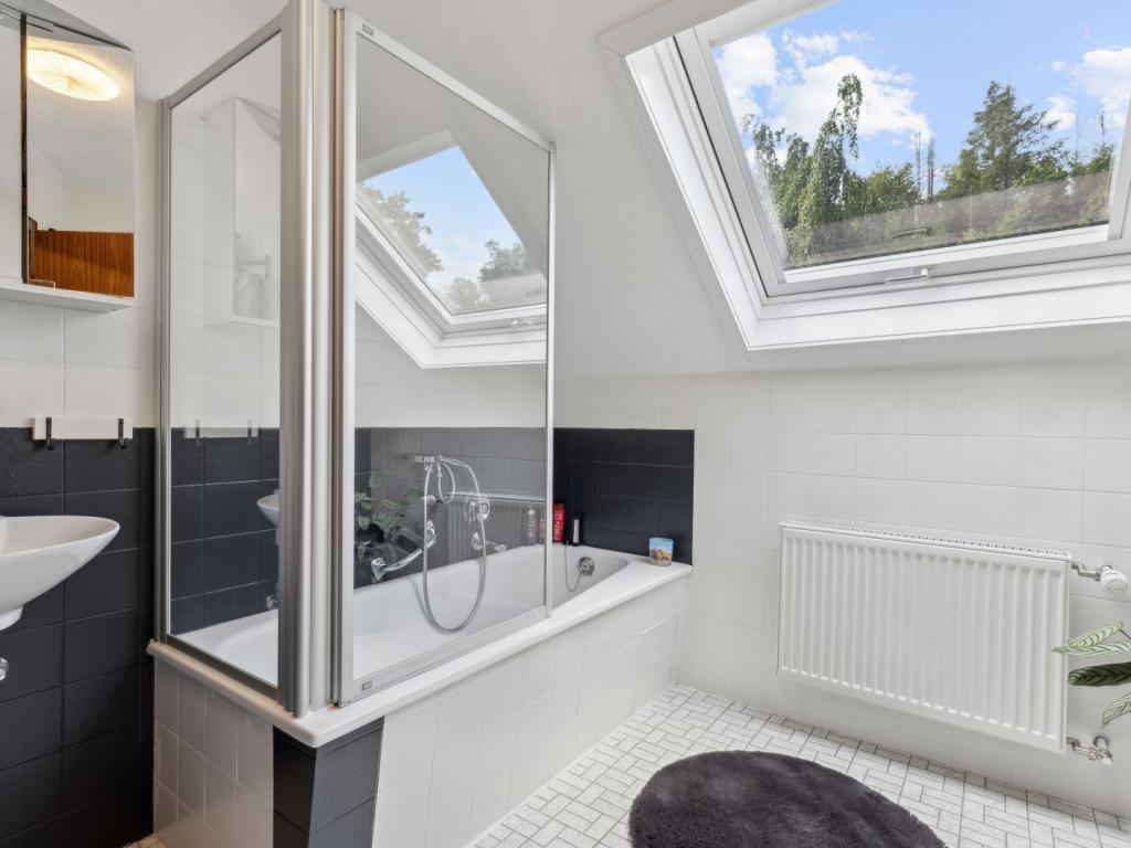 Badezimmer DG
