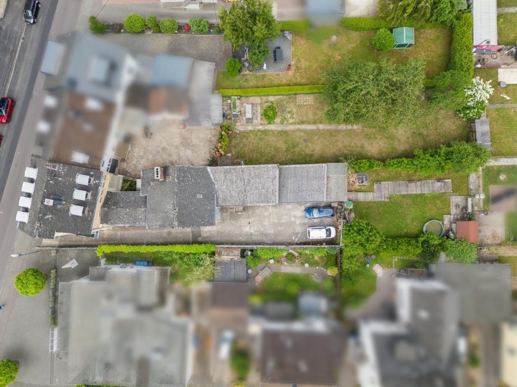 Grundstücksansicht  II