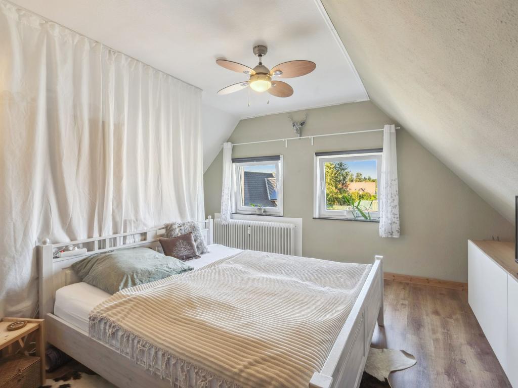 Schlafzimmer 3 - Bild 1 - OG