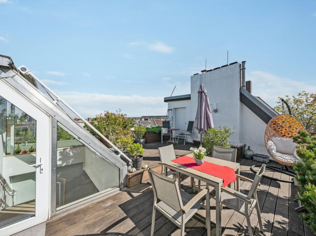 Große Aufdachterrasse