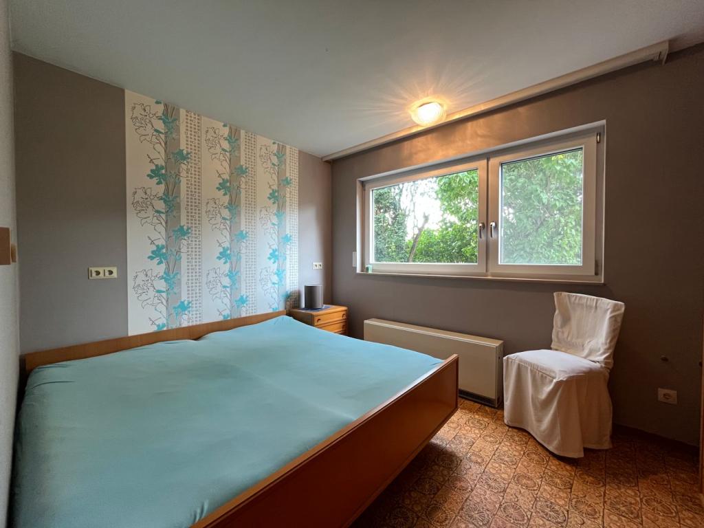 Schlafzimmer Gartengeschoss