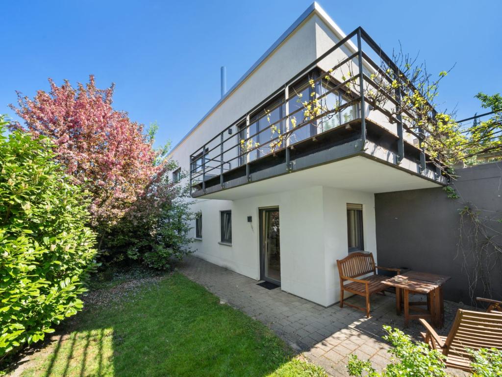Terrasse unten