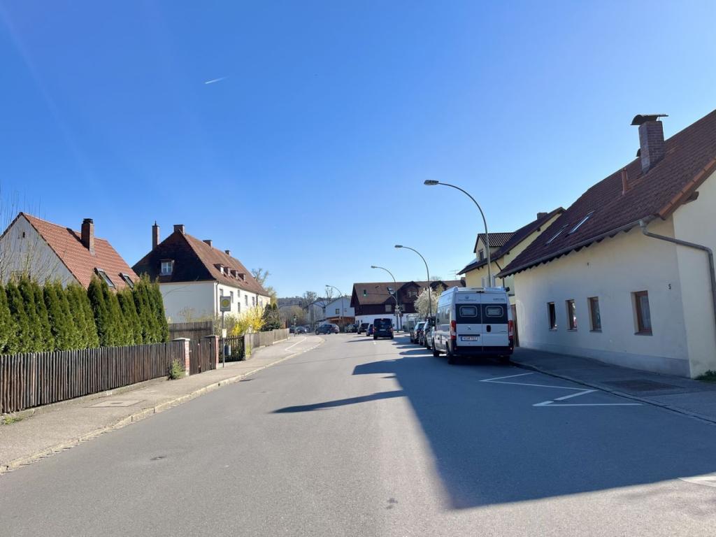 Straße 3