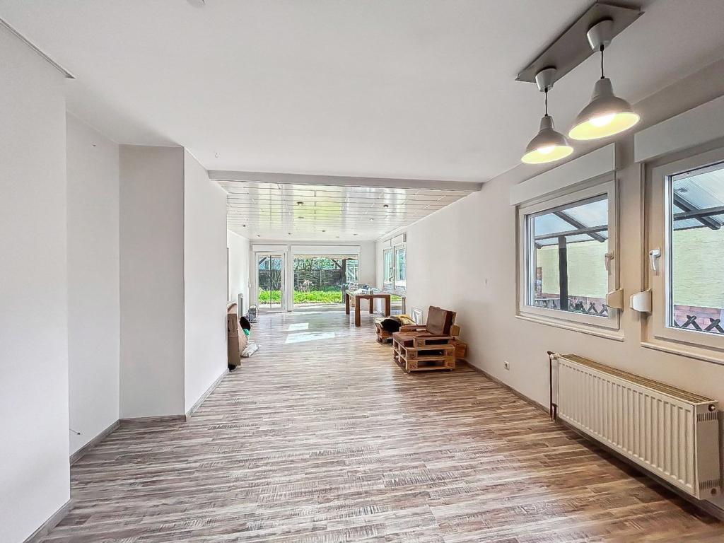 Wohnzimmer Ansicht I