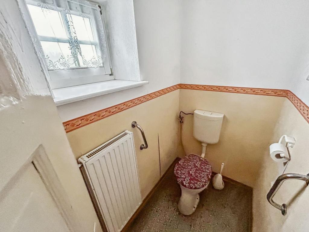 Gäste-WC Erdgeschoss