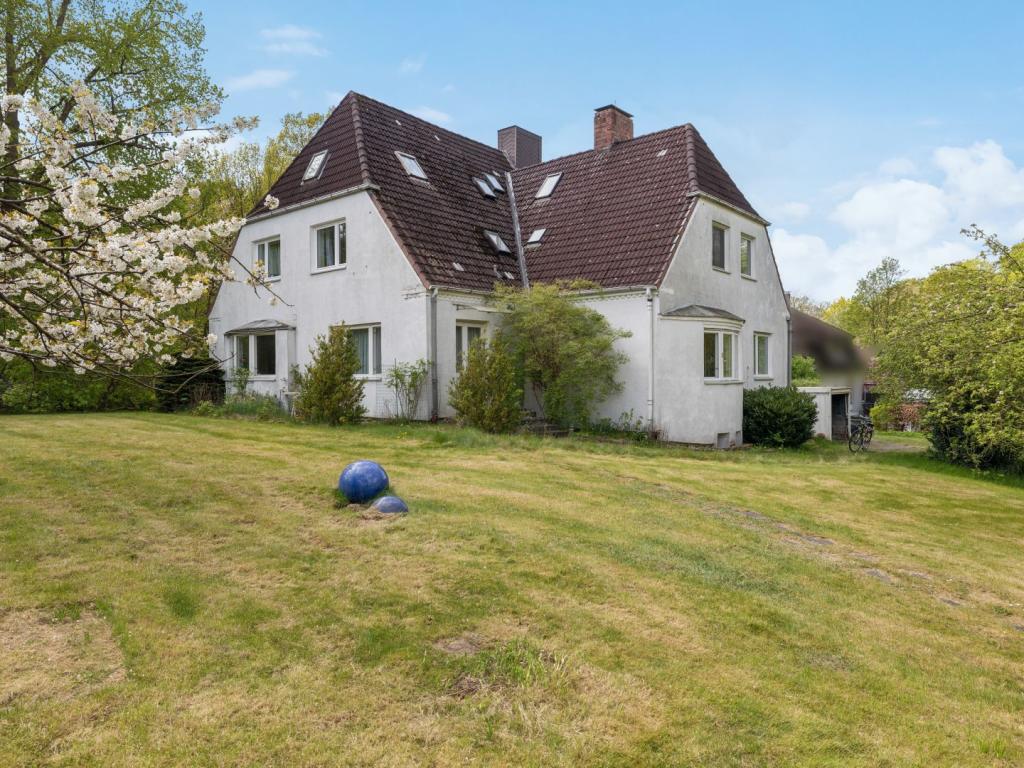 Hausansicht aus dem Garten