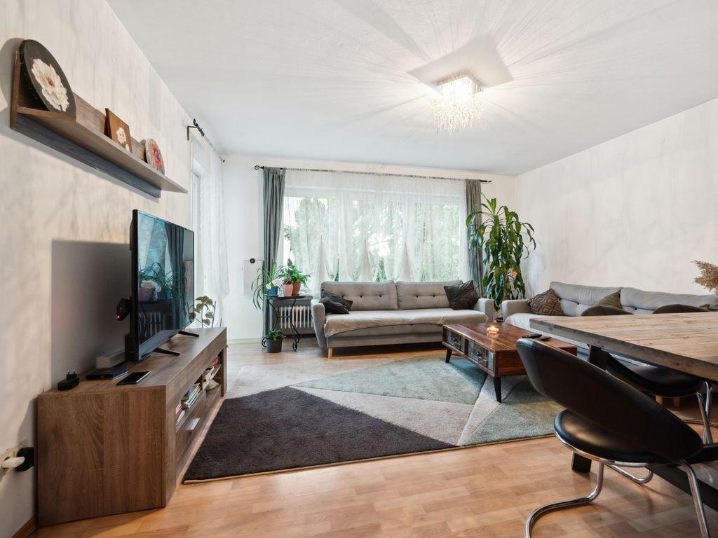 OG - Wohnzimmer