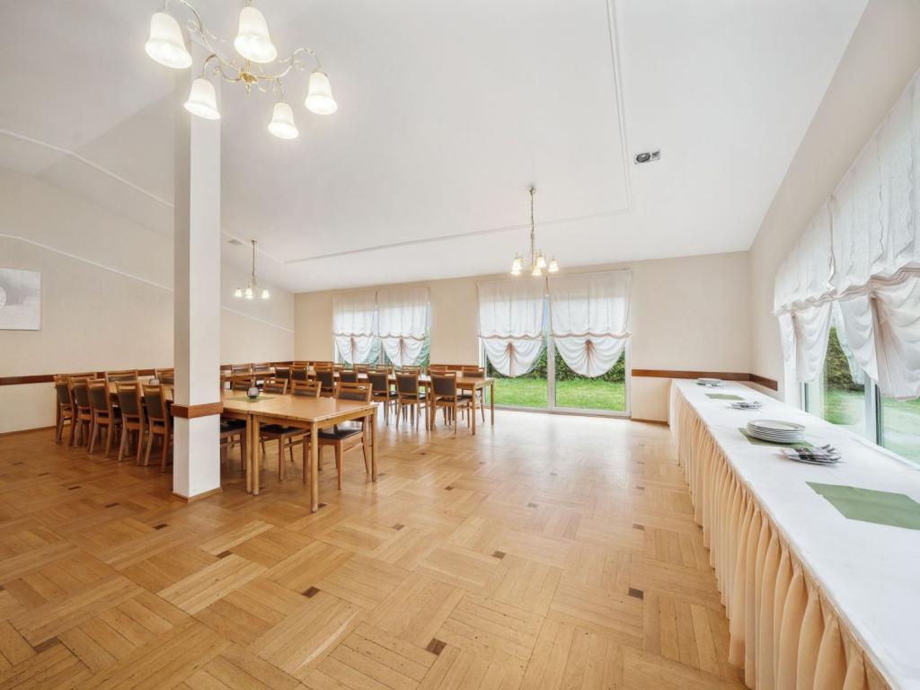 Saal I