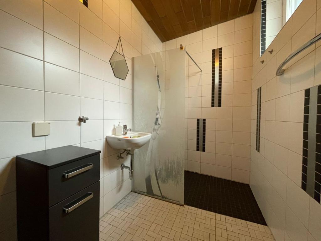 Dusche Wohnung EG