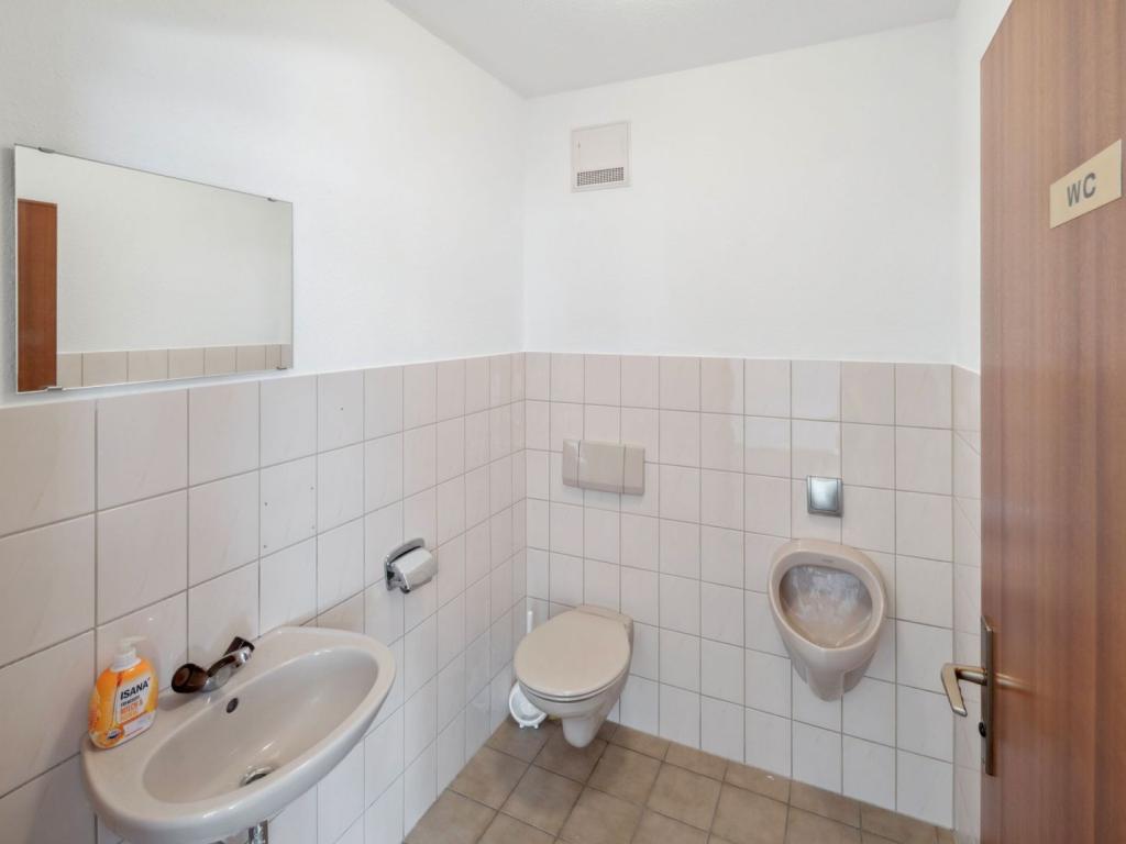 WC 2