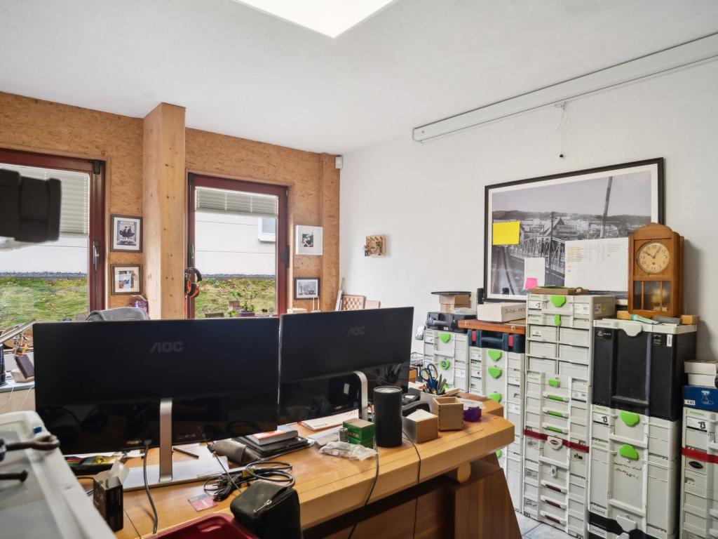 Büro I
