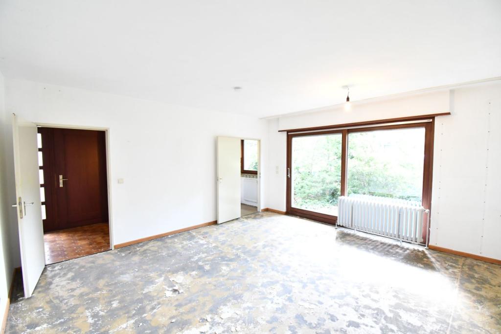 ZIMMER IM EG