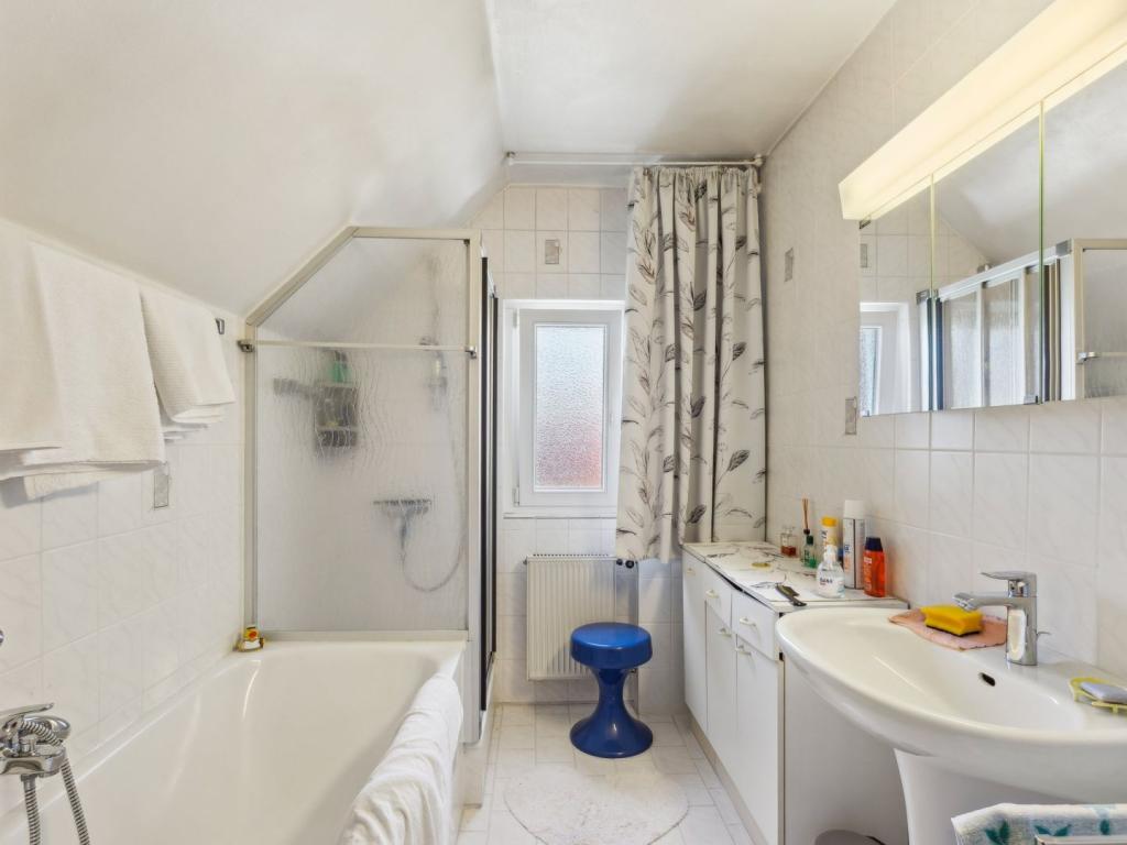 Badezimmer OG 