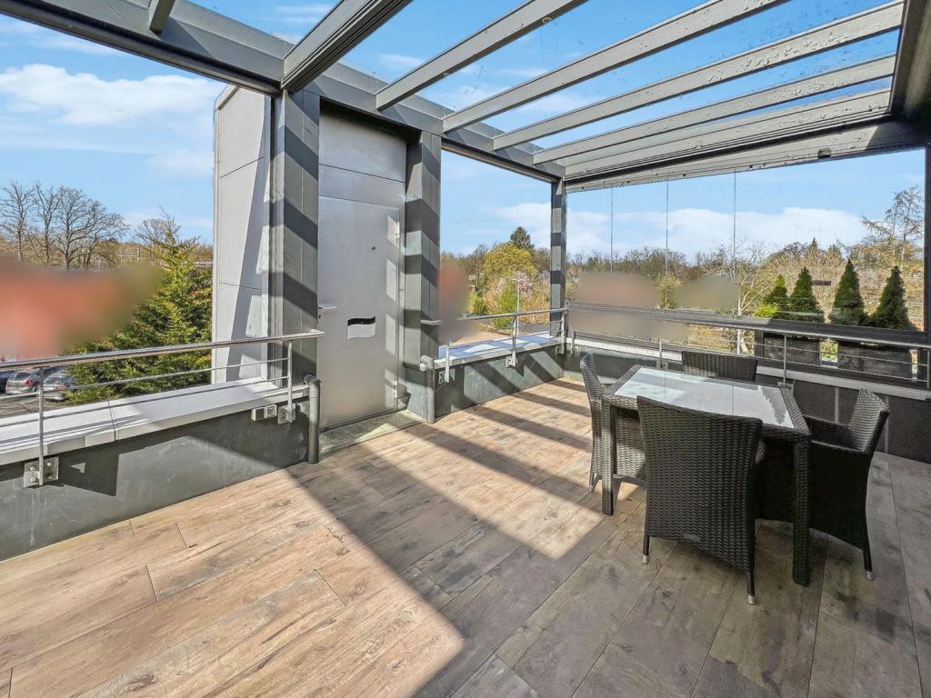 Dachterrasse IV