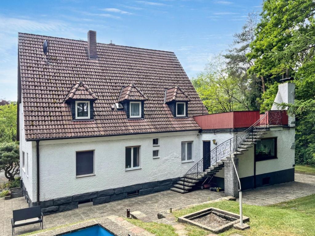 Hausansicht Garten
