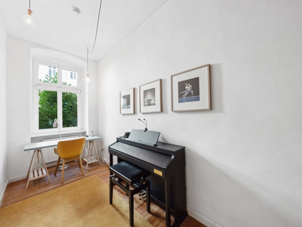 Schlafzimmer 2