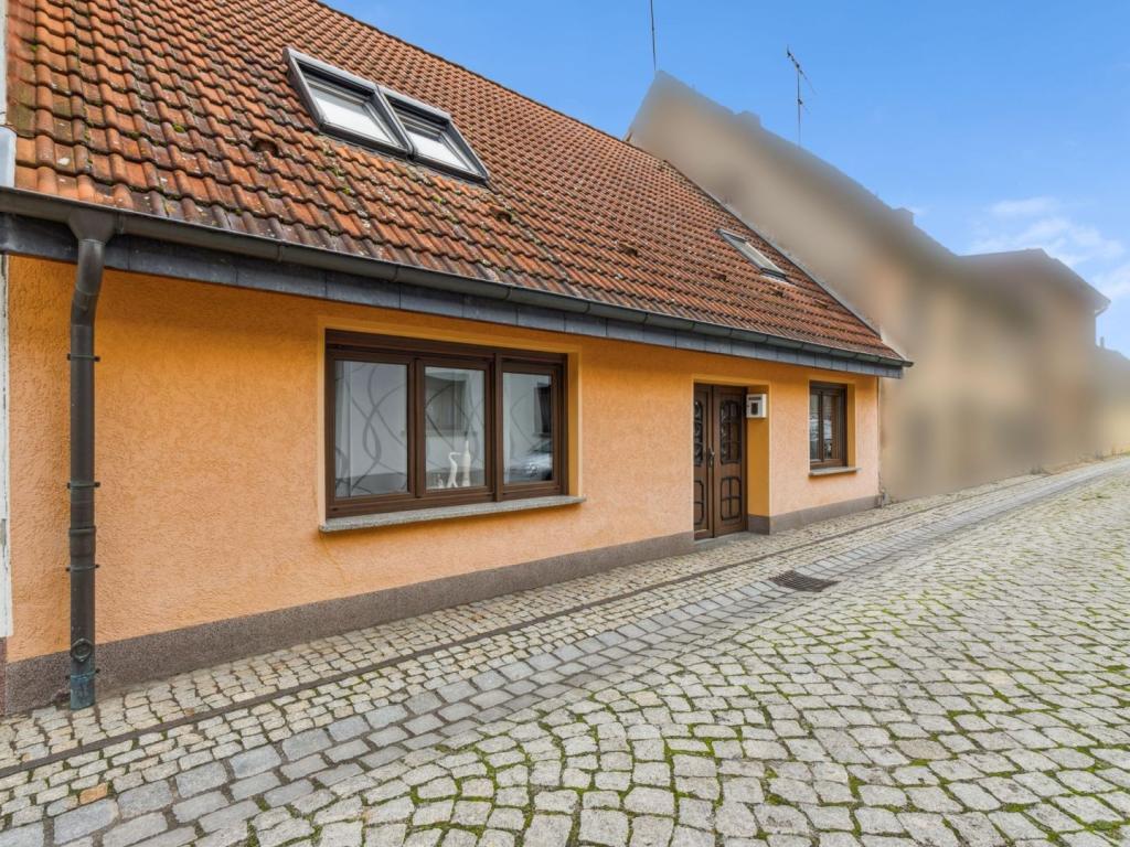 Hausansicht II