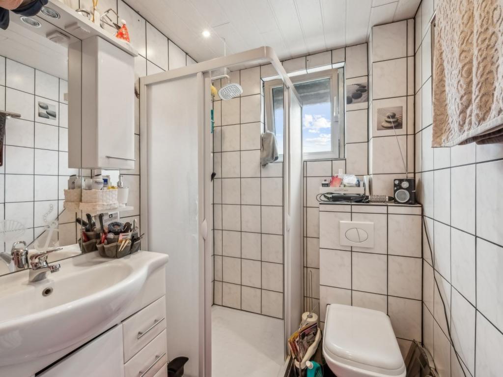 Badezimmer EG