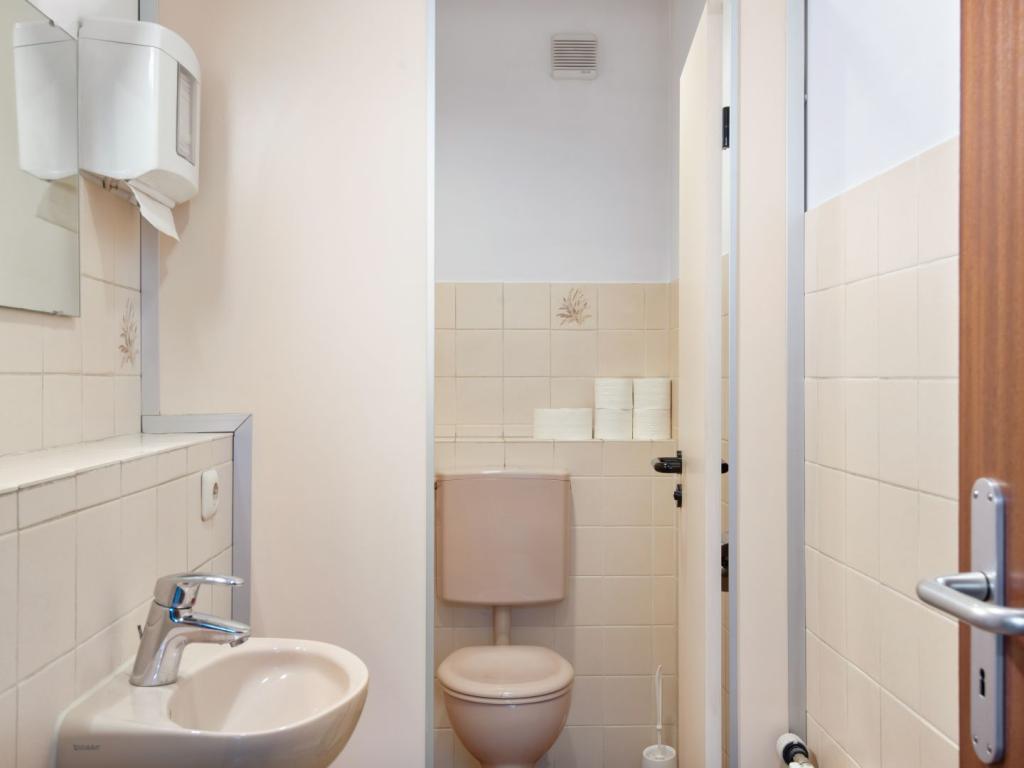 WC