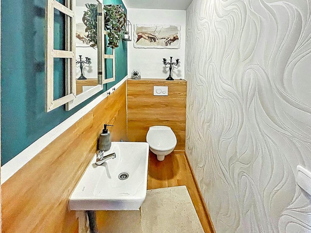 Einliegerwohnung - Gäste-WC