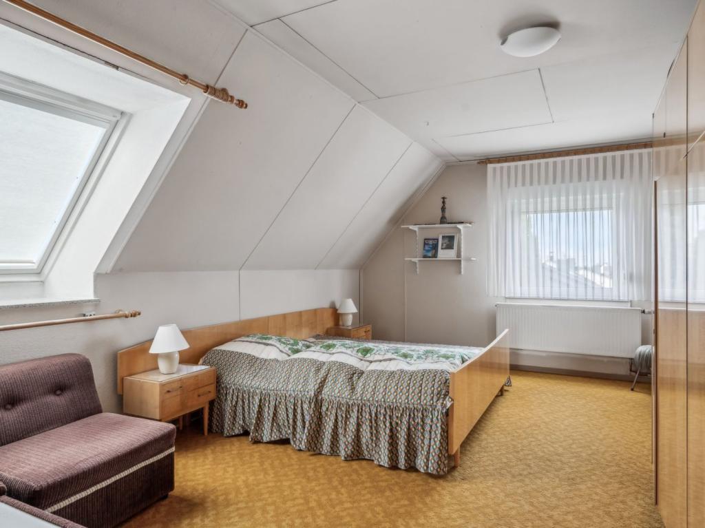 Schlafzimmer II