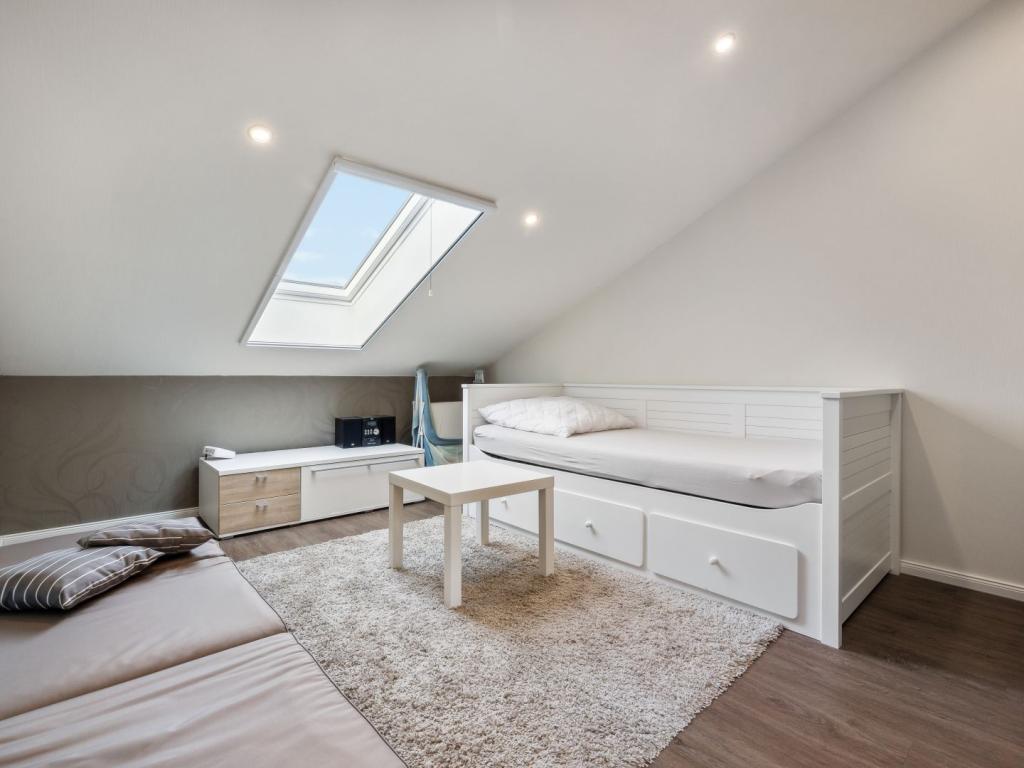 Whg. 3 DG weiteres Zimmer