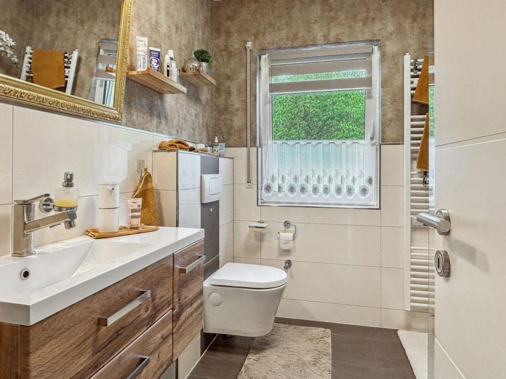 Badezimmer Ansicht 1