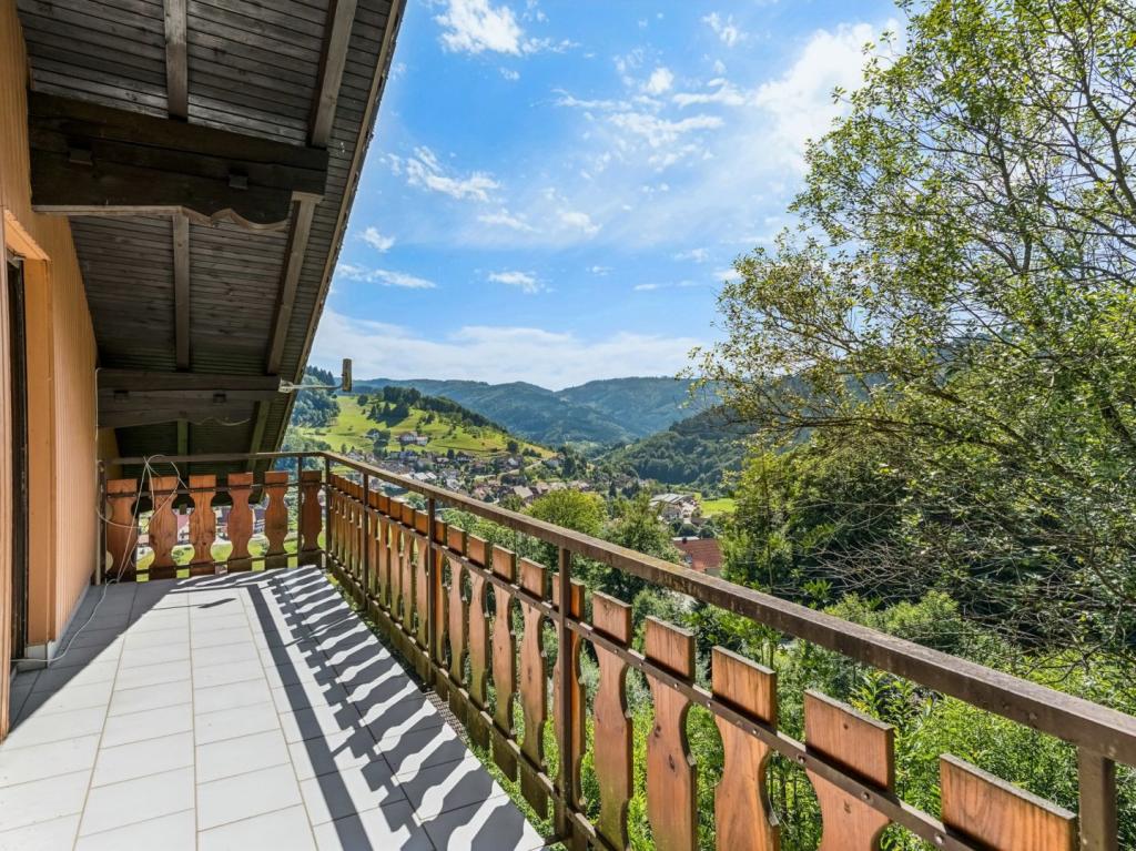 Balkon und Ausblick_1