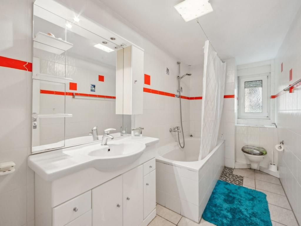 Badezimmer KG