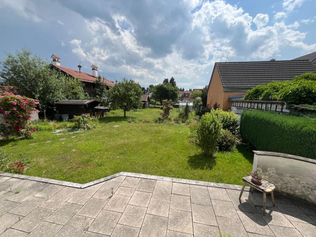 Gartenansicht von Terrasse