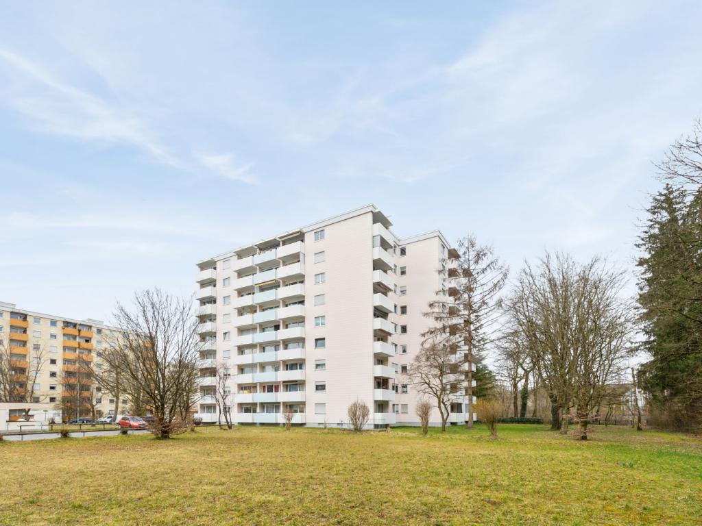 Haus und Umgebung