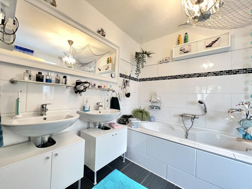 Badezimmer I