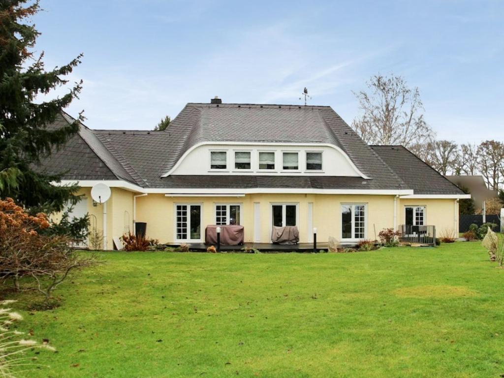 Hausrückansicht -  Terrasse 2 