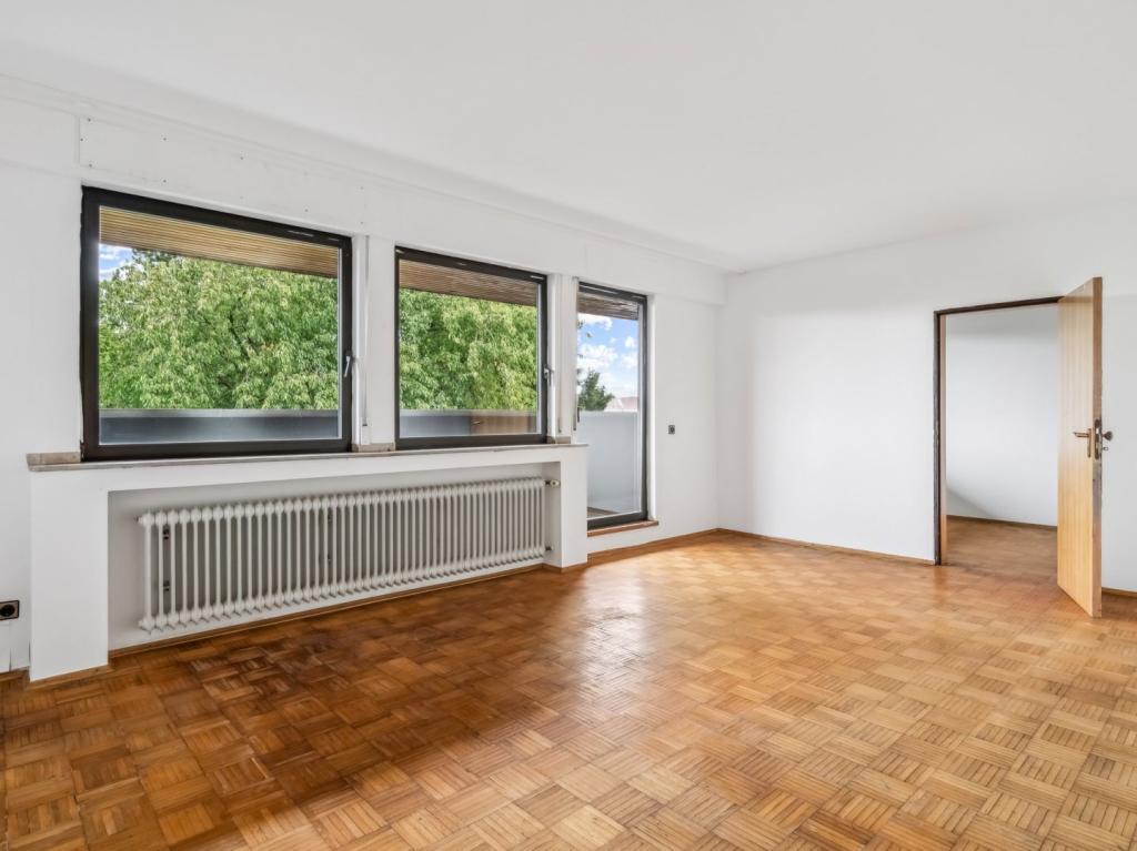 Zimmer 2 OG
