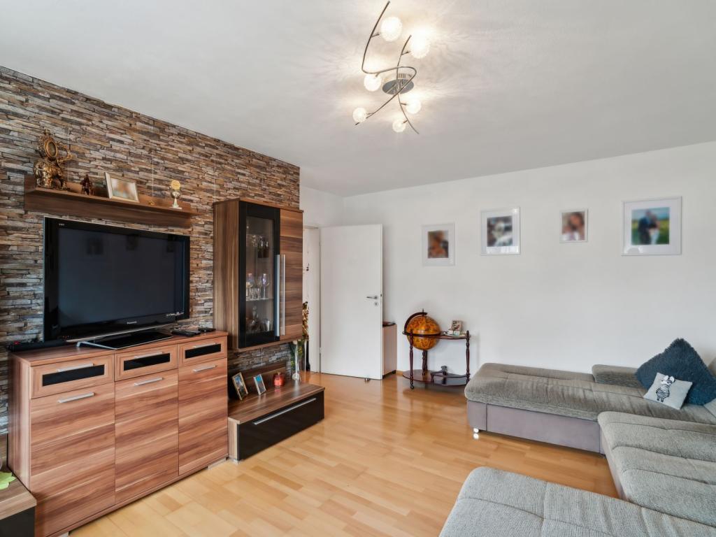 Wohnzimmer Ansicht 2