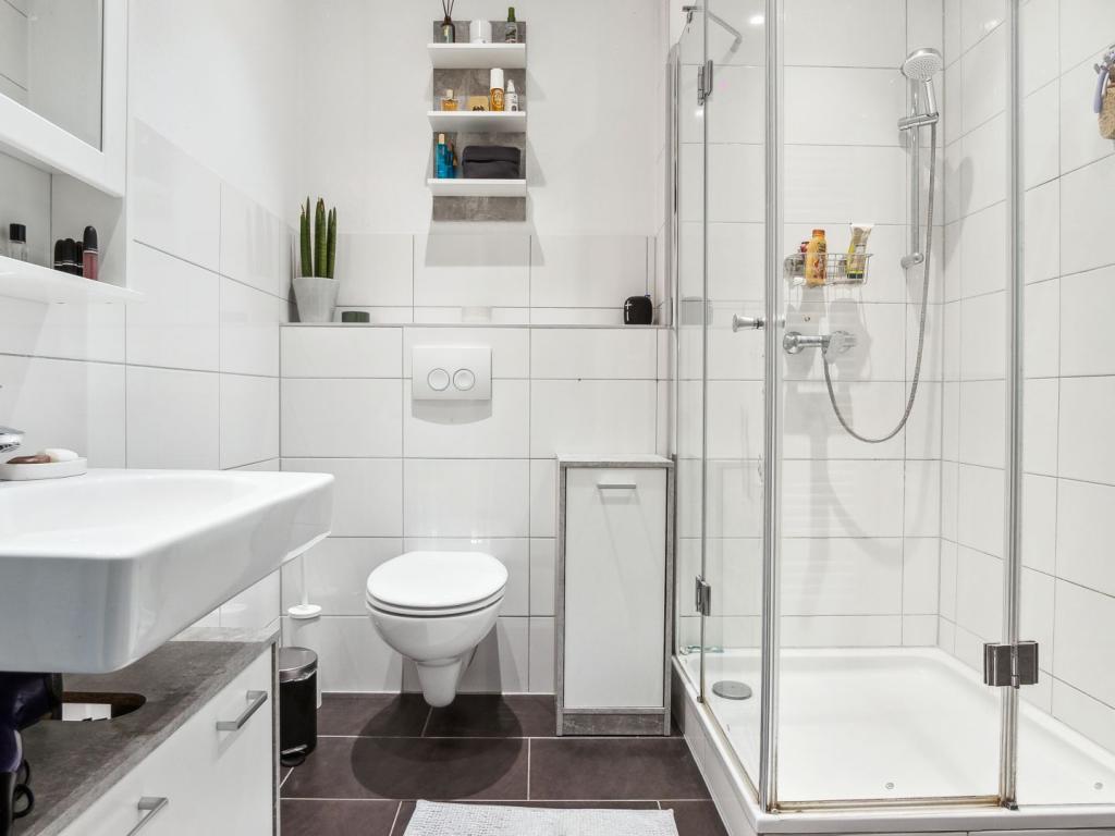 Badezimmer Wohnung 2