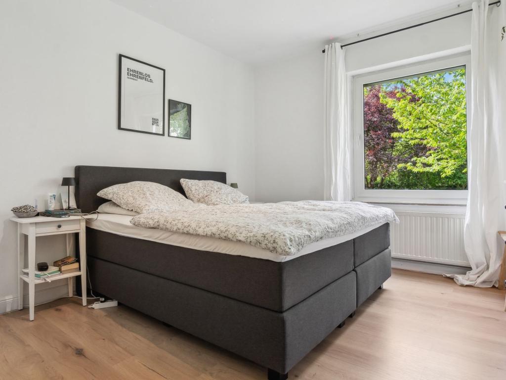 Schlafzimmer Wohnung 2