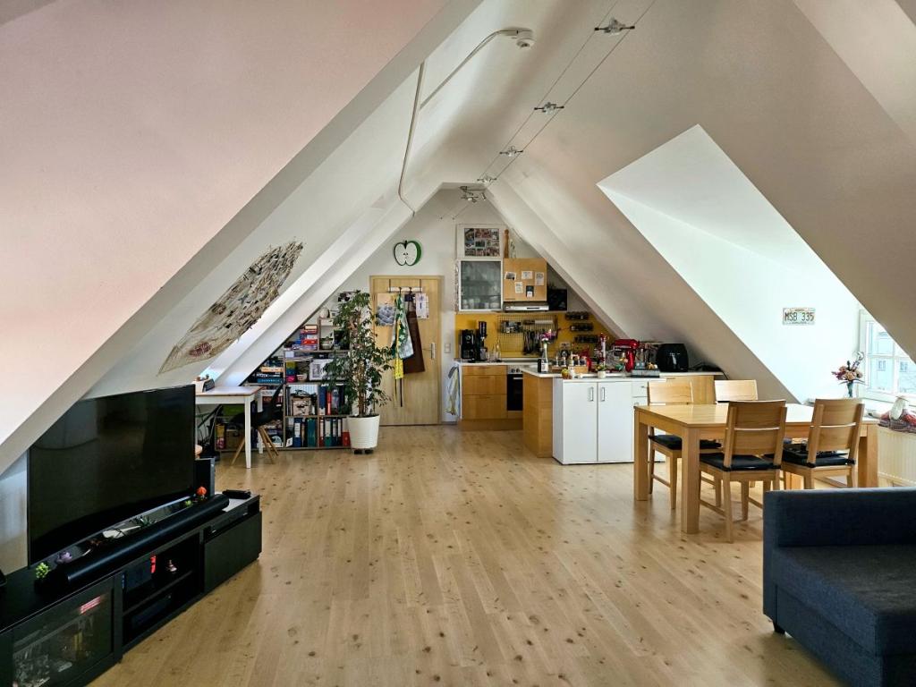 Wohnen u. Essen