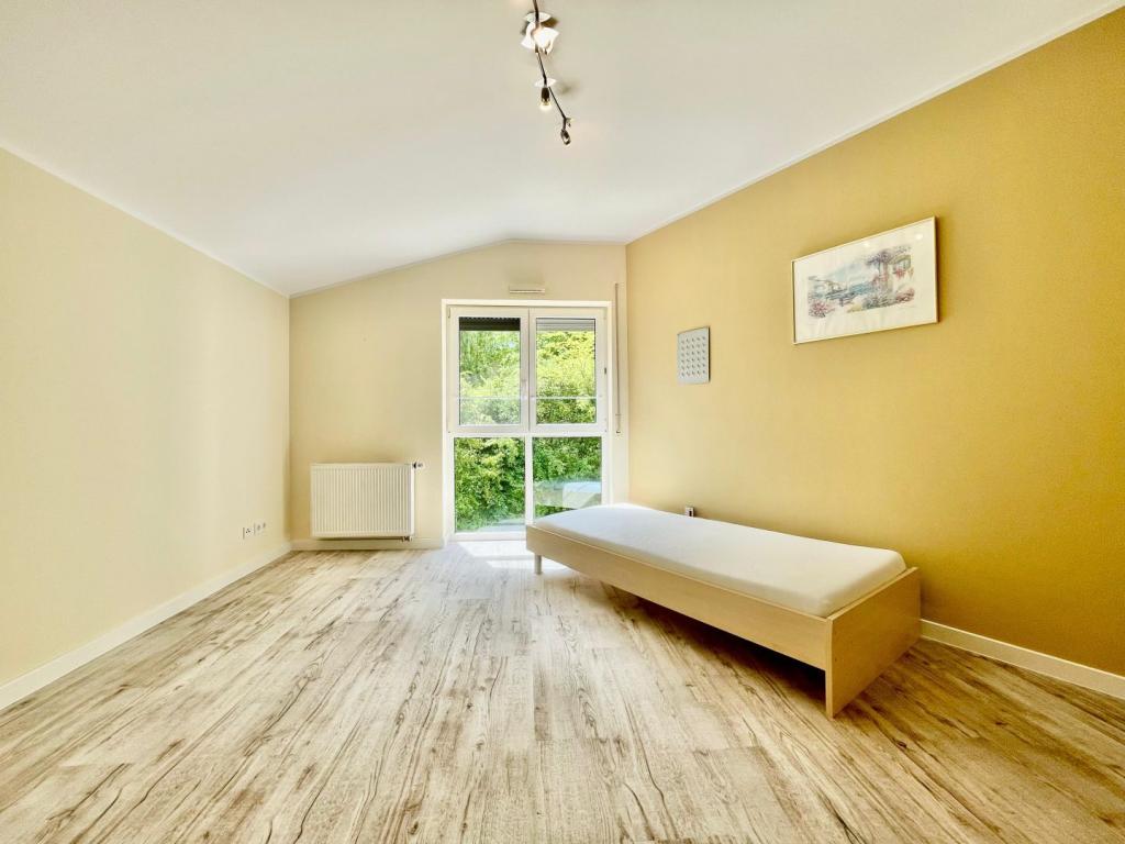 Zimmer 5 DG