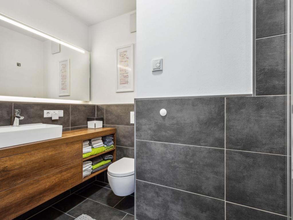 Dusche u. WC