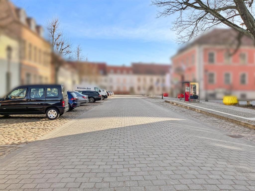 Straßenansicht