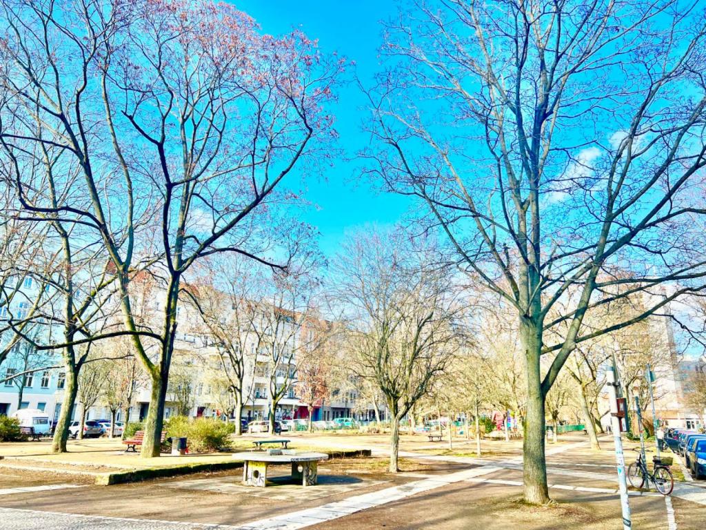 Sparrplatz 2