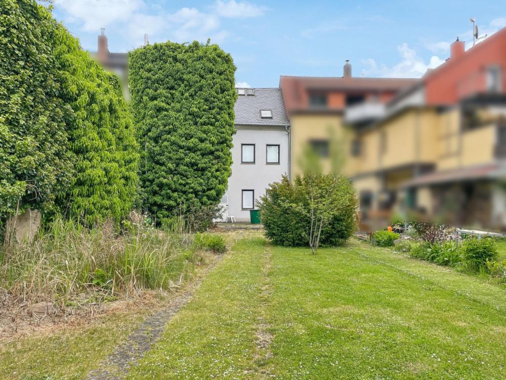 Hinteransicht aus Garten